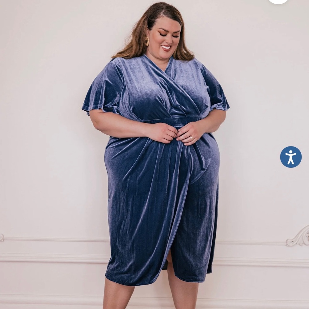 JessaKae Northward Dress NWT